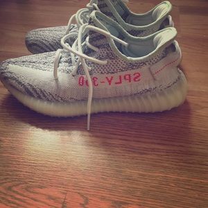 Yeezy Boost 350 V2 Blue Tint